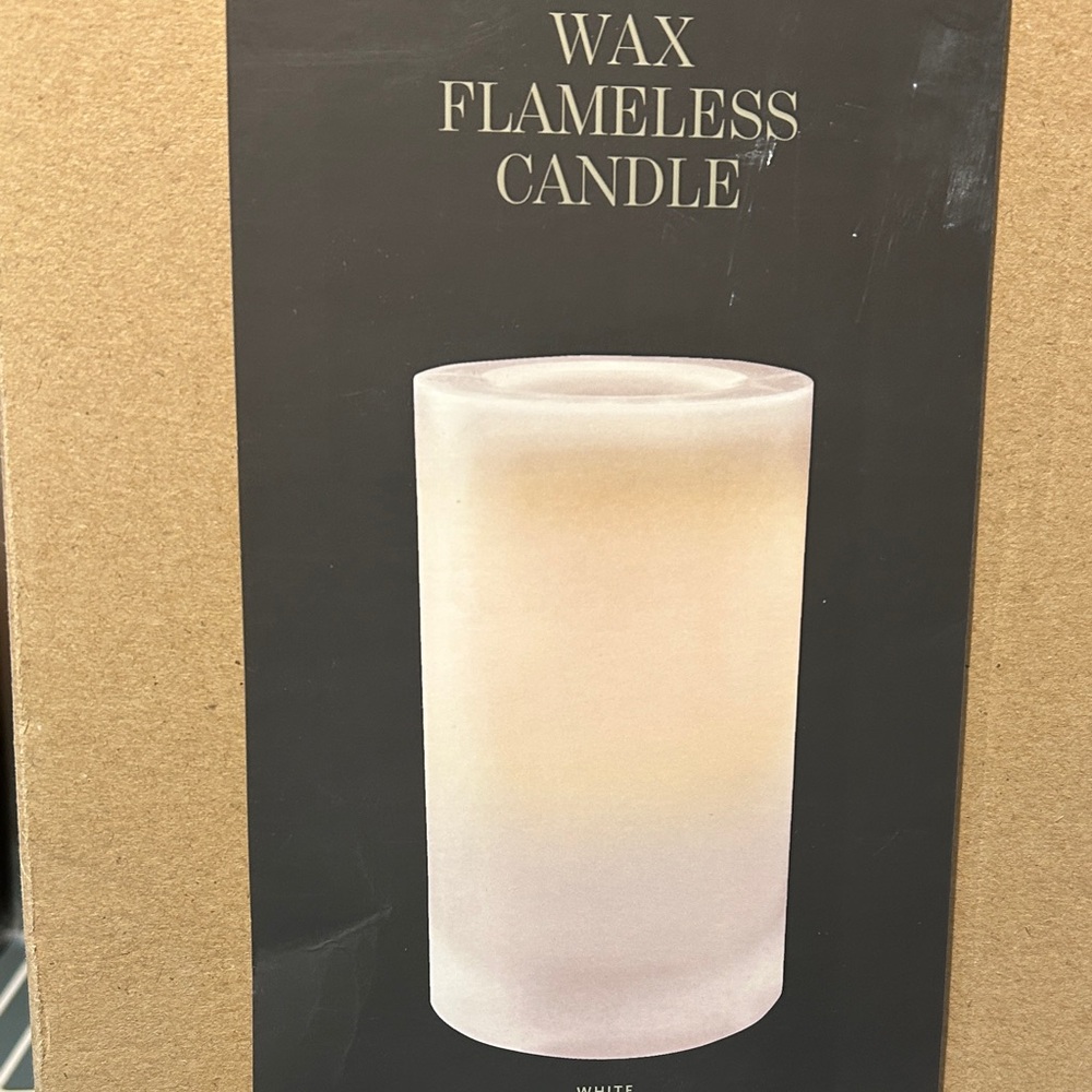Restoration Hardware -  Wax Flameless White Candle - Cream